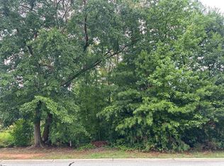 304 Chamblee Blvd, Greenville, SC 29615