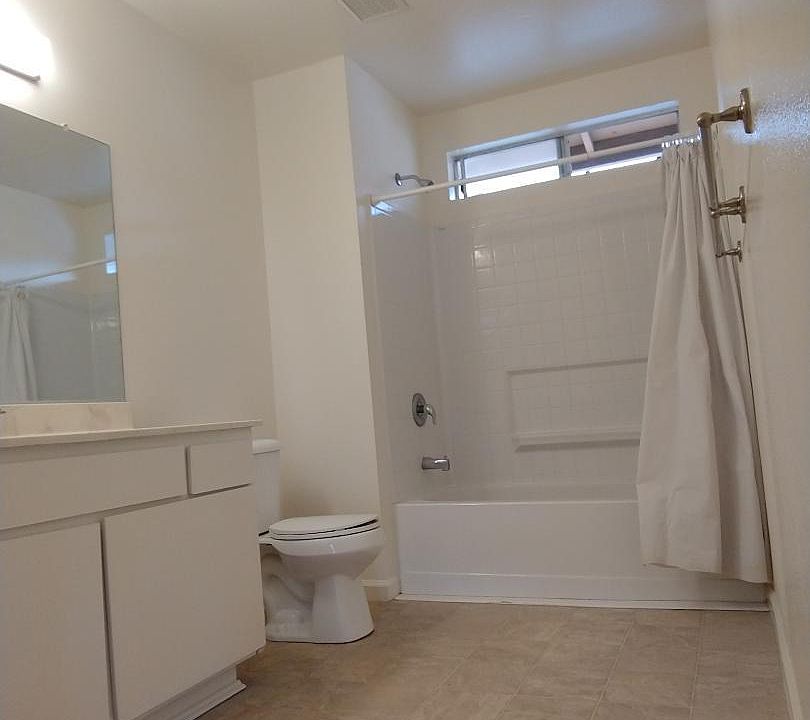 2nd image of 239 Pala Vista Dr APT 25