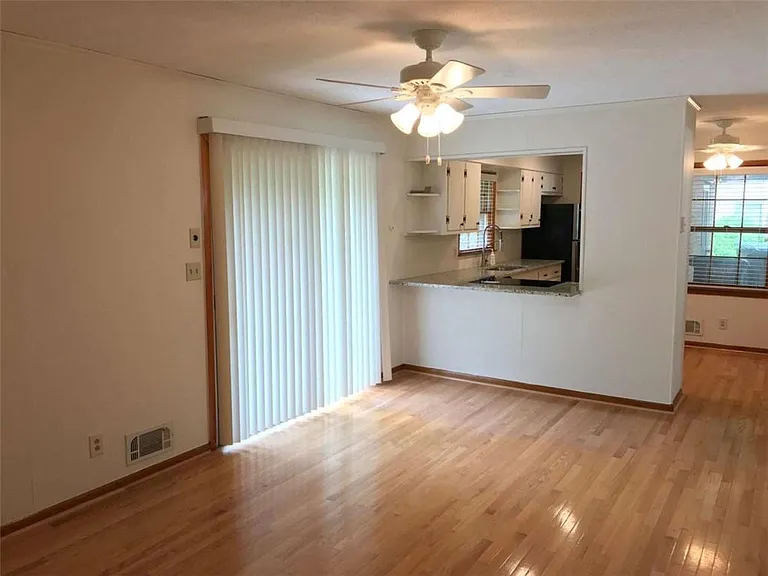 1321 Mary Dale Dr — Photo 4