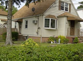 160 Lincoln Ave, Staten Island, NY