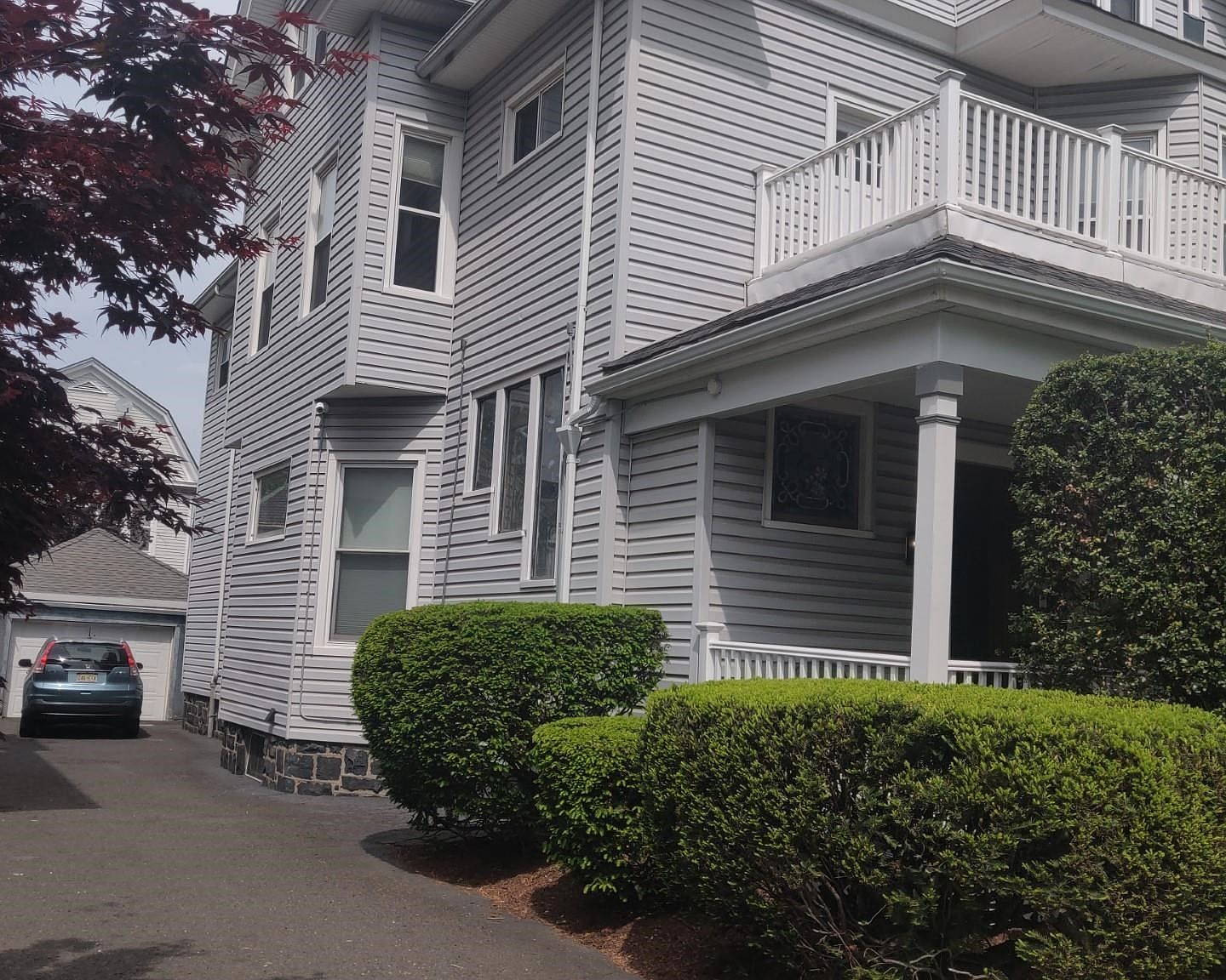 733 735th Blvd, Weehawken, NJ 07086 MLS 230010058 Zillow