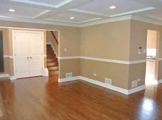 9558 S California Ave, Evergreen Park, IL