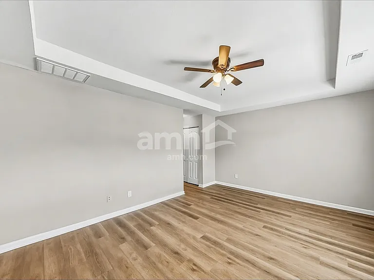 15907 Circlegreen Dr — Photo 12