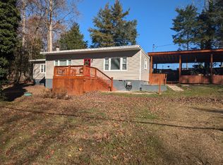 5100 Hemlock Rd, Quinton, VA 23141