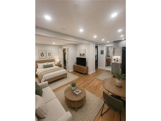 Building Photo - 765 Washington Ave #2
