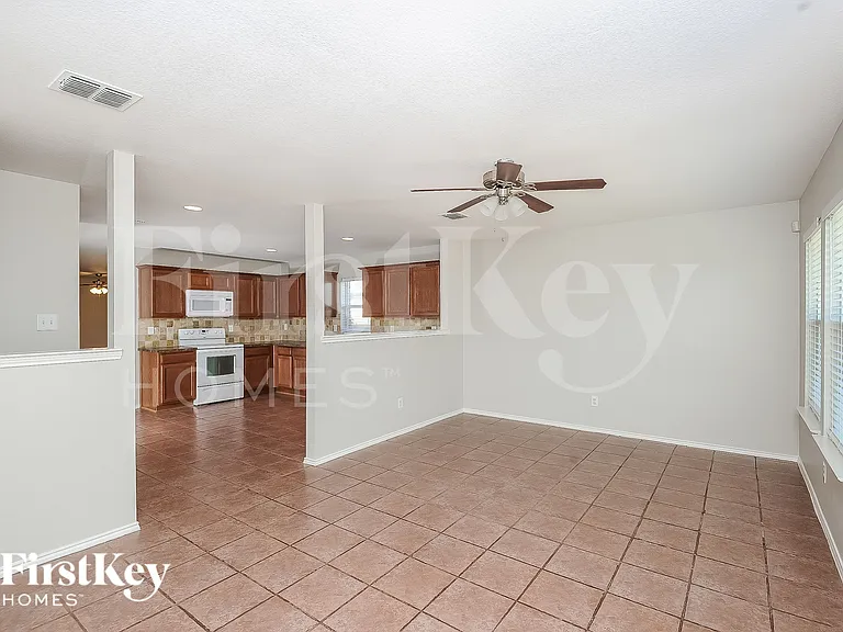 12640 Shady Cedar Dr — Photo 3