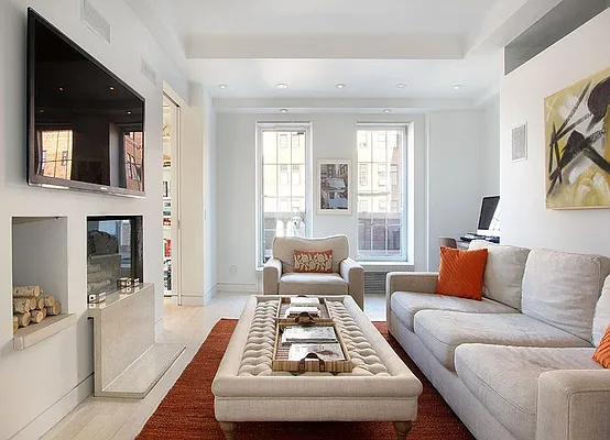 Sold by Warburg | media 37