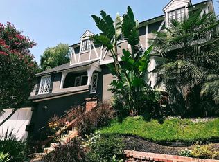 4069 Woodcliff Rd, Sherman Oaks, CA 91403