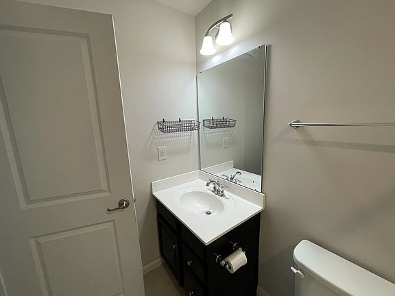 3rd image of 1164 Trovillo Dr
