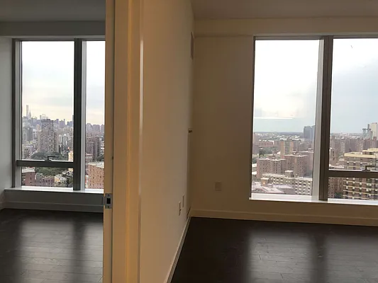 Rented by Gulia Wang, LREB | media 37