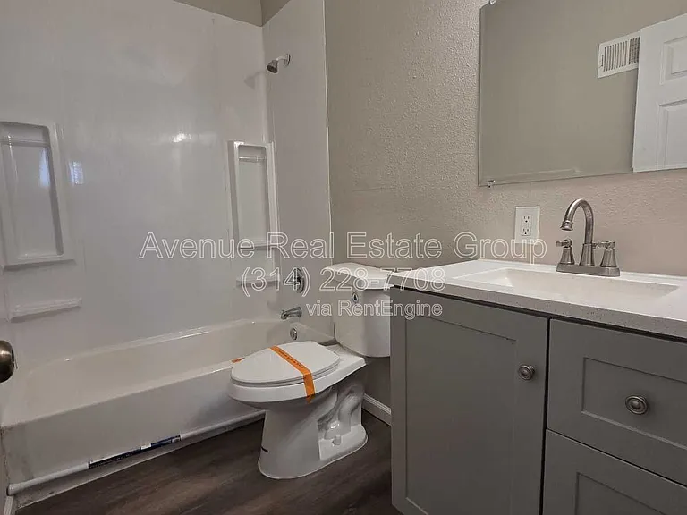 1131 N Florissant Rd — Photo 15