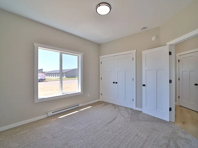 781 W Palomino Ave — Photo 11