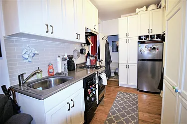 Rented by City Connections Realty