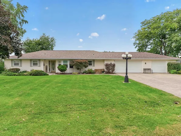 3505 Cardinal Ln, Fort Wayne, IN 46815