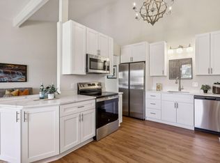 11012 Trail West Rd, Bloomington, MN 55437