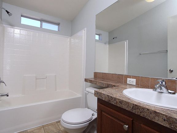 4th image of 3808 W Quail Ave