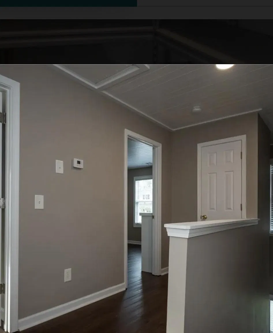 2 bed, 1800 sqft, $1,250 — Photo 1