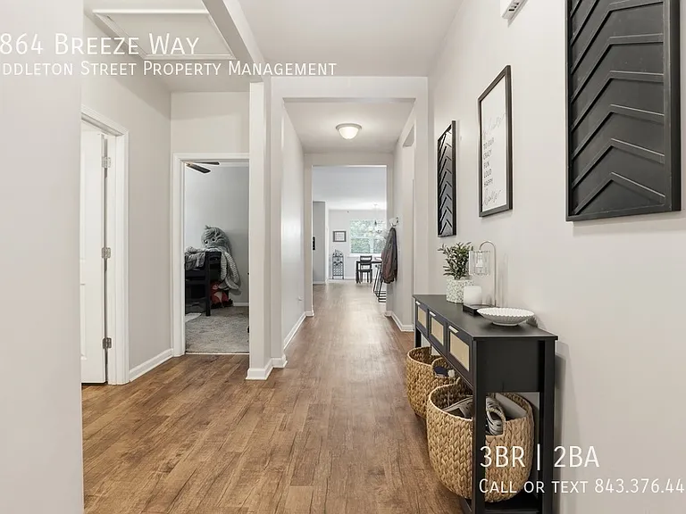 4864 Breeze Way — Photo 5