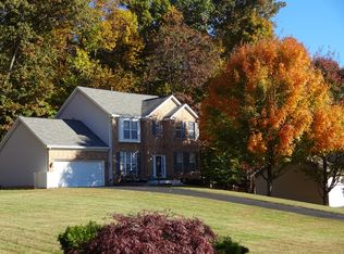 5324 Box Turtle Ct, Woodbridge, VA 22193