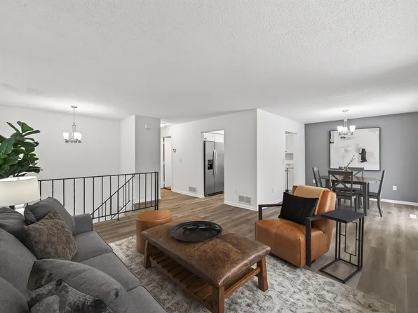 7351 122nd Ave N, Champlin, MN 55316