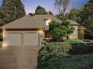 4223 N Jarboe Ct, Kansas City, MO 64116