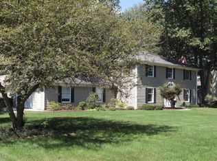 5360 Swallow Ave, Kalamazoo, MI 49009