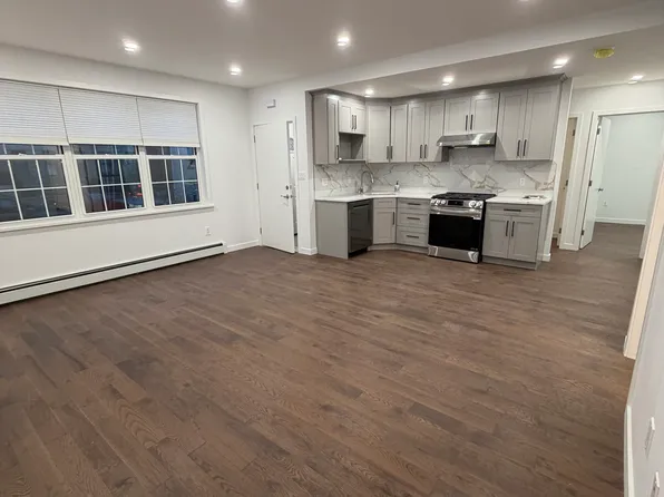 609 Ovington Avenue image 1 of 18