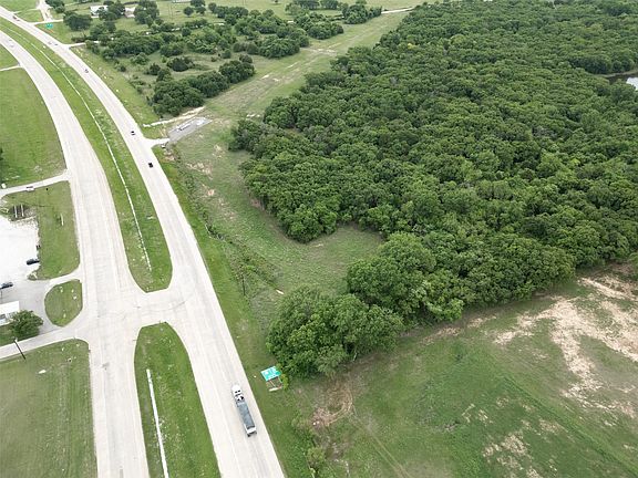 2nd image of W Highway 380