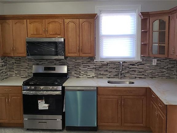 5th image of 4164 De Reimer Ave