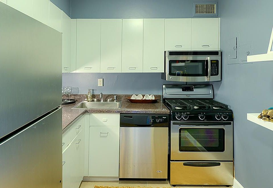 2nd image of 1355 N Lake Shore Dr #1610