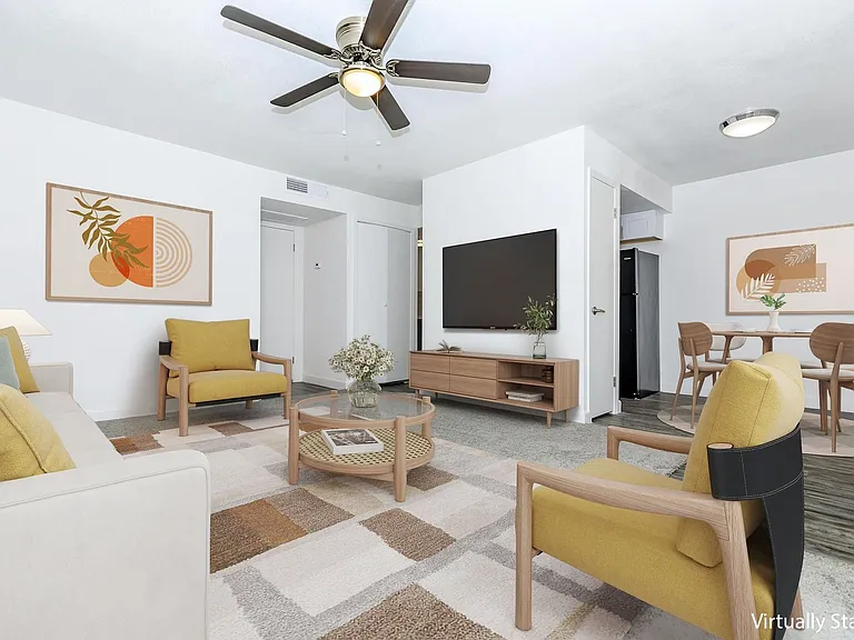 Palisade Park Aparments — Photo 30