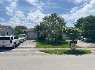 2148 Sunshine Blvd, Naples, FL 34116