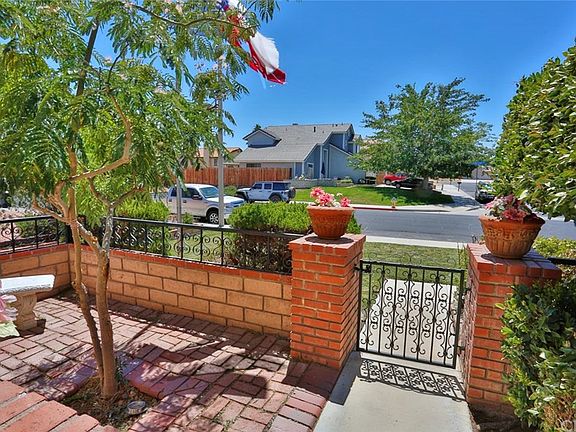 5th image of 13424 Ironstone Ave