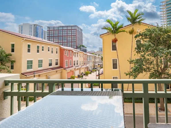 403 S Sapodilla Avenue #207, West Palm Beach, FL 33401