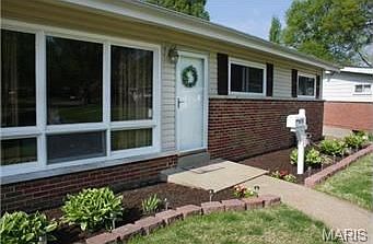 1st image of 295 Larry Dr