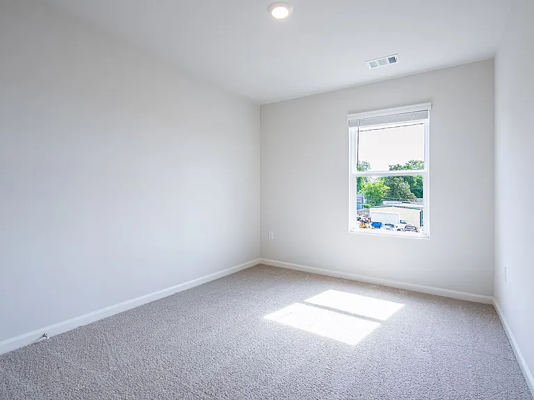1005 N 2nd Ave NW #1 — Photo 20