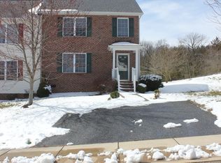 515 Pointe Dr, Harrisonburg, VA 22801