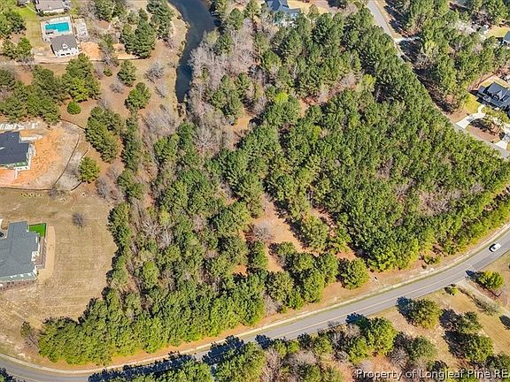 3rd image of 455 Broken Ridge Trl