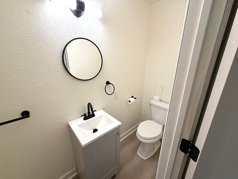 5735 Ryewyck Dr #3 — Photo 7