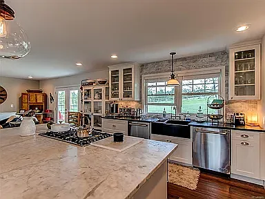 11776 Deer Ln — Photo 3