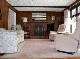 46 S Gate St, Dedham, MA 02026