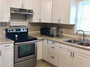 4572 Nelson Cres, Niagara Falls, ON L2E1E9