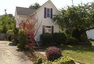 1st image of 17 Floral Ave