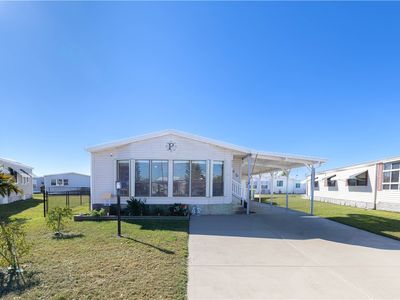 913 Red Bud Rd, Barefoot Bay, FL, 32976