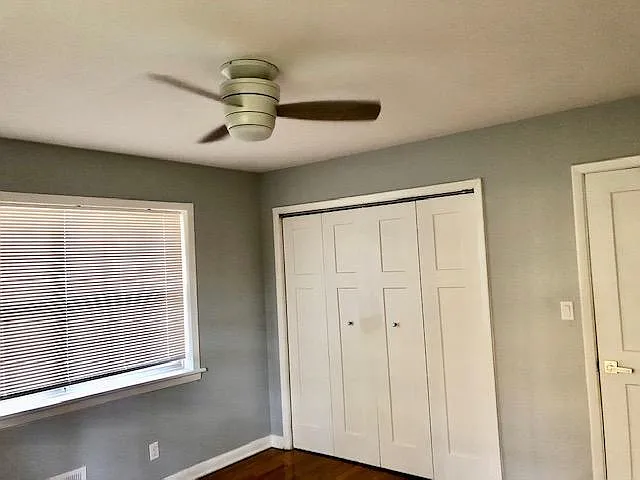 2440 Edgewater Dr SW — Photo 10