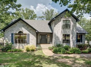 4 Coral Cv, Maumelle, AR 72113