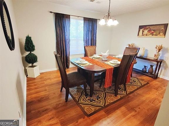 5th image of 1600 Keystone Dr