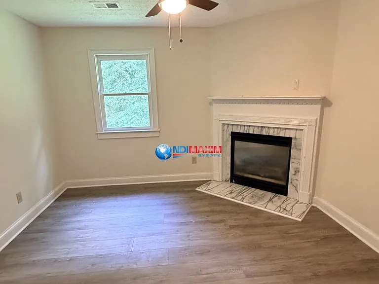 4520 Riverwood Cir — Photo 4