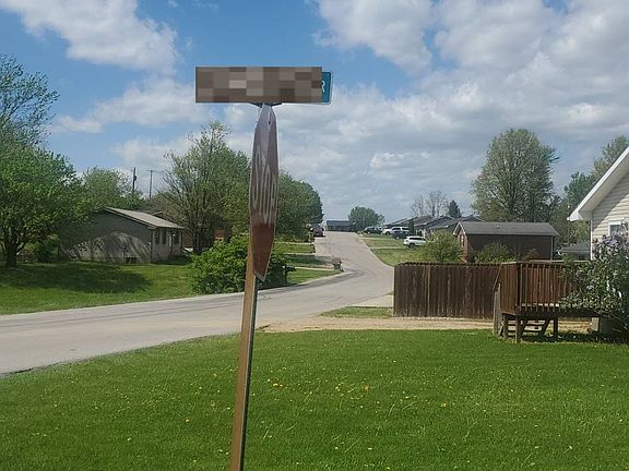 4th image of 1702 Edgelawn Dr