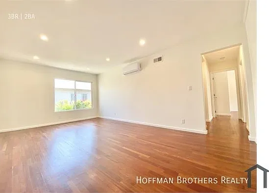 2051 S Corning St #5 — Photo 5